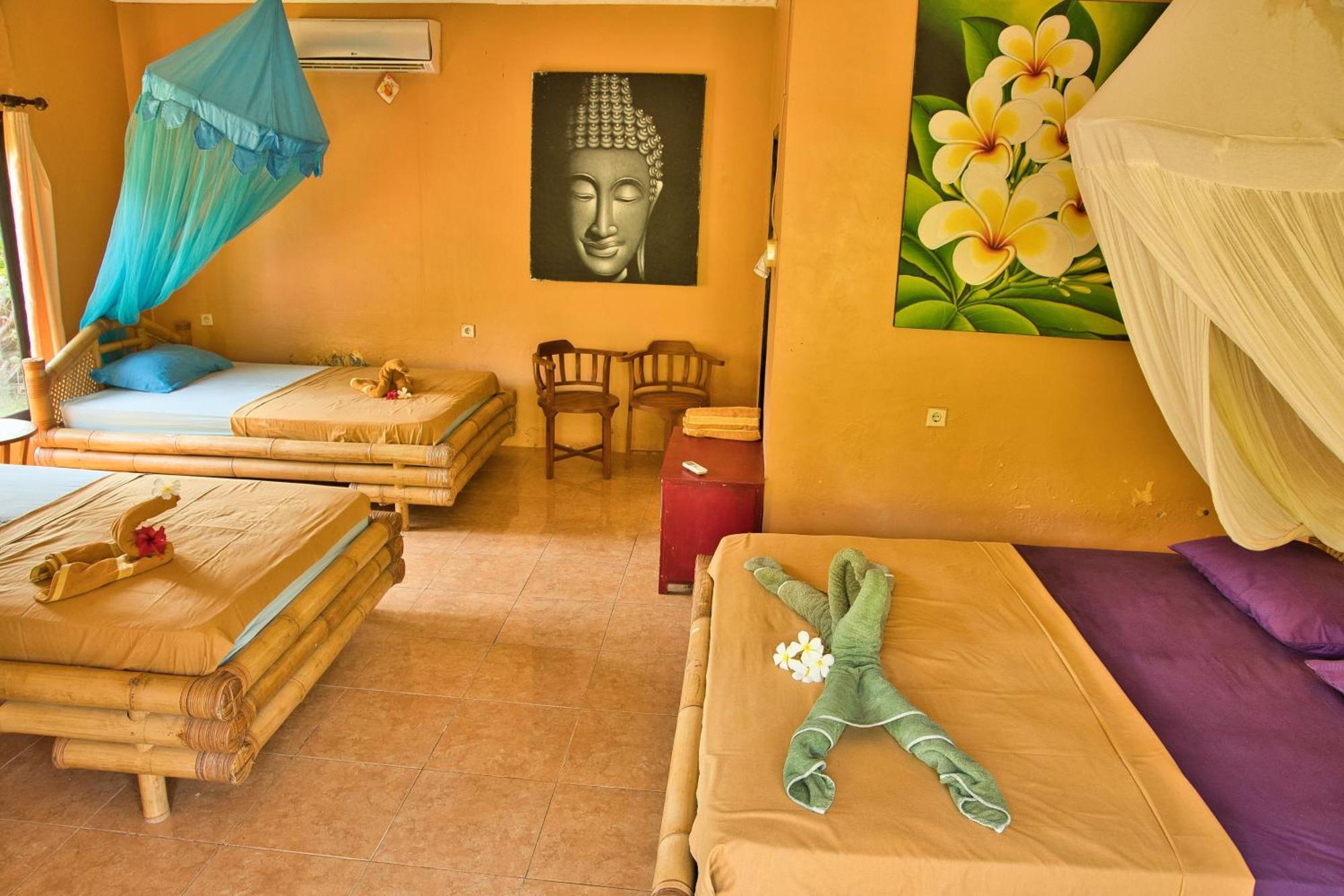 Bunga Bungalows Gili Meno Exterior foto